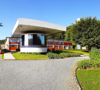 Institucional